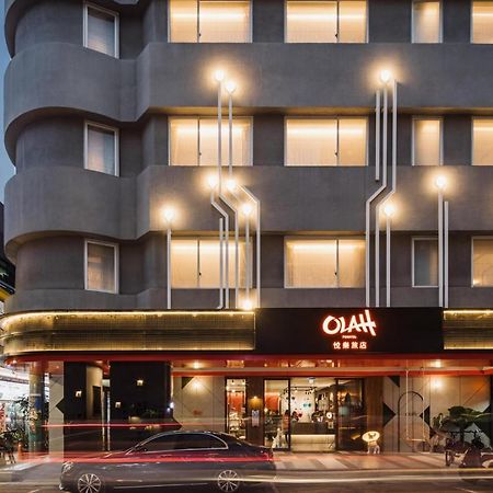 Olah Poshtel - Taichung Station Hotel Buitenkant foto